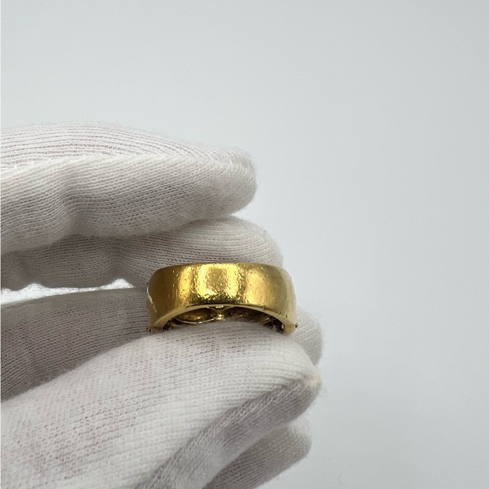 Tiffany & Co. 18K Gold and Diamond 3 Row Ribbon Style Band Ring. Size 6. 8 gtw - Picture 6 of 10